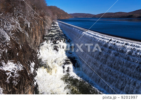 waterfall on Croton Dam 9201997
