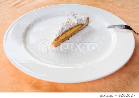 lemon cake lemon cake 9202027