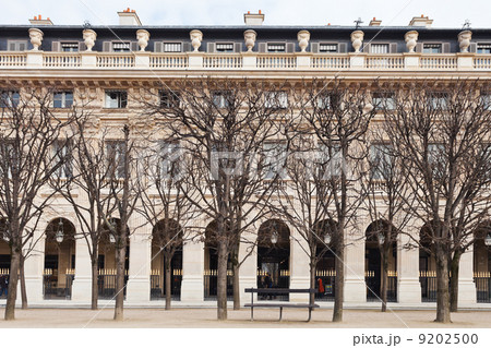 Palais Royal garden in Paris 9202500