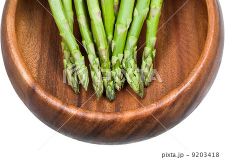 fresh green asparagus 9203418