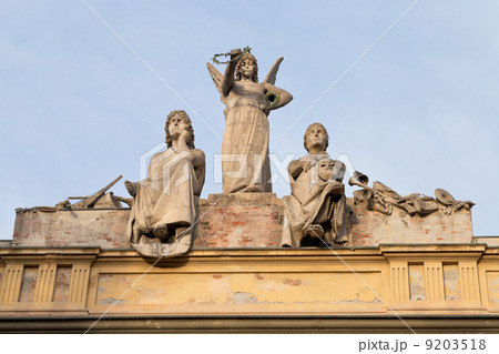 statue on roof of L' Arena del Sole - theater in Bologna 9203518