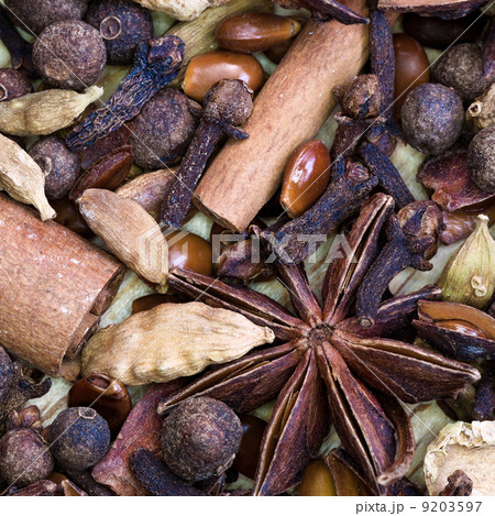 spices for mulled wine 9203597