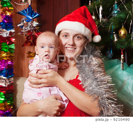 Family christmas portrait 9210490