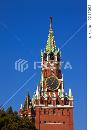 Clock tower in Moscow Kremlin Clock tower in Moscow Kremlin 9217005