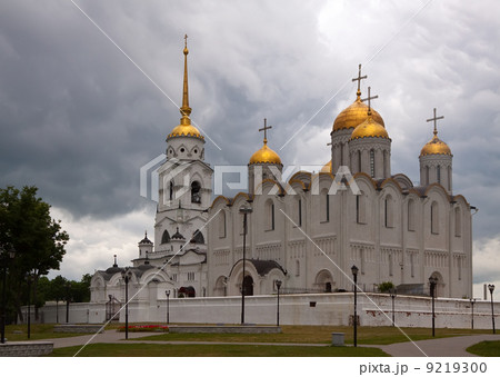Dormition Cathedral in Vladimir 9219300