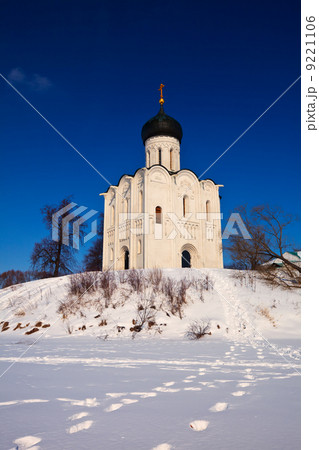 Church of the Intercession on the River Nerl 9221106