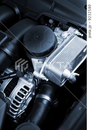 powerful engine 9232580