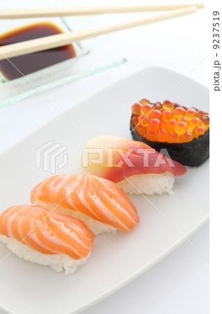 sushi in white background sushi in white background 9237519