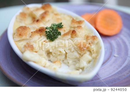 Macaroni and cheese 9244050