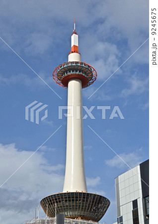 京都タワー(京都駅烏丸中央口前/京都市下京区烏丸七条下ル東塩小路町) 京都タワー(京都駅烏丸中央口前/京都市下京区烏丸七条下ル東塩小路町) 9245675
