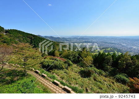 ヤビツ峠　秋晴れ 9245743