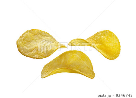potato chips on white background 9246745