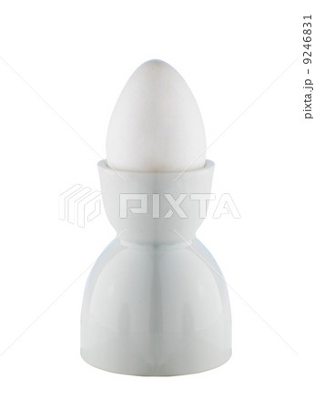 Egg isolated on white background 9246831