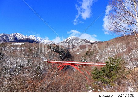冬の東沢大橋、八ヶ岳 9247409