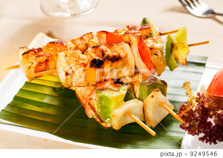 chicken and vegetables skewers chicken and vegetables skewers 9249546