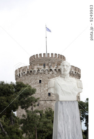 Admiral Votsis statue and The White Tower 9249983