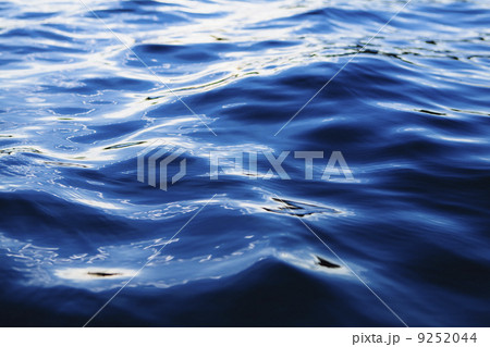 The ocean view from the coast at Big Sur on the California coastline.  9252044