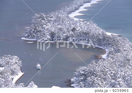 「日本三景」天橋立、大雪の飛龍観(天橋立ビューランド展望所より) 「日本三景」天橋立、大雪の飛龍観(天橋立ビューランド展望所より) 9259963