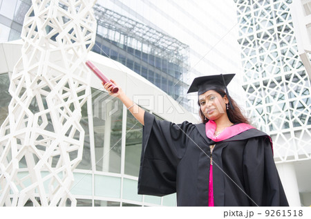 indian female graduate 9261518