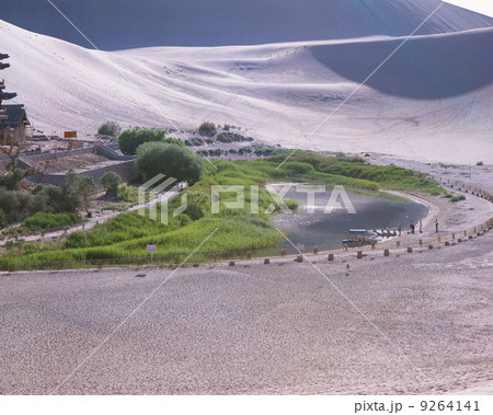 敦煌　月牙泉 9264141