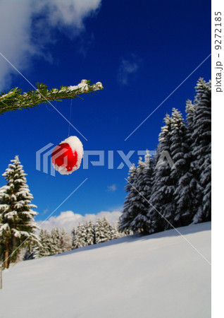red bauble with snow 9272185