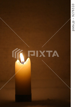 Closeup of burning candles Closeup of burning candles 9276310