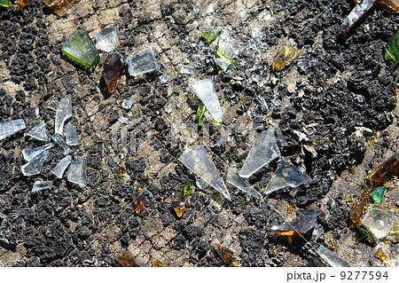 Broken Glass 9277594