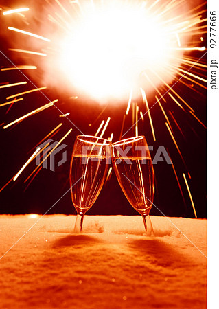 New year two glasses champagne clinking 9277666