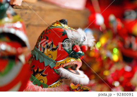 chinese toy lion chinese toy lion 9280091
