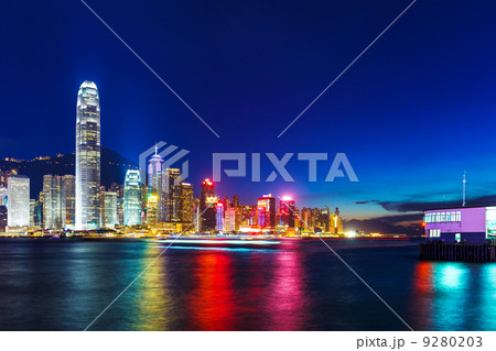 Hong Kong skyline at night 9280203