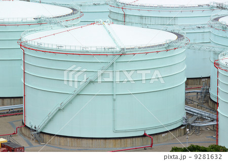 metal oil storage tank 9281632