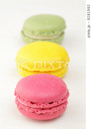 Colorful macaroon 9281992