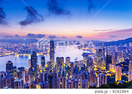 Hong Kong skyline at dawn 9282864
