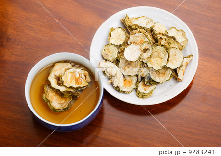 Dry bitter melon tea 9283241