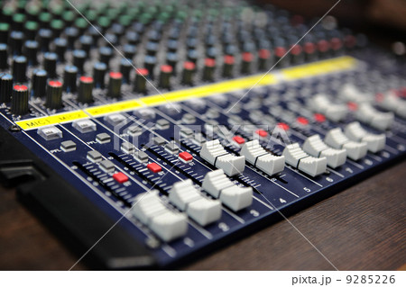Sound mixer Sound mixer 9285226