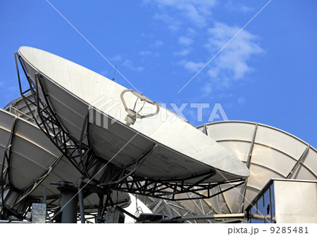 satellite dish satellite dish 9285481