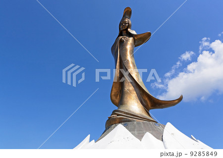 Kun Iam statue in Macao Kun Iam statue in Macao 9285849