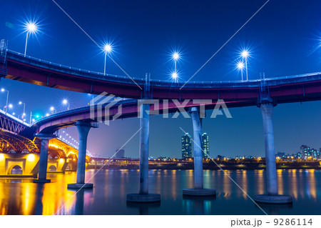 Freeway in Seoul Freeway in Seoul 9286114