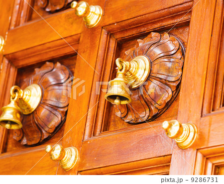 Door bell 9286731