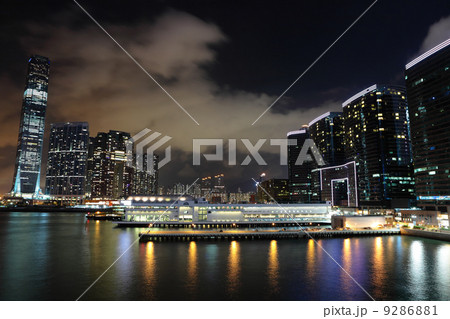 kowloon at night 9286881
