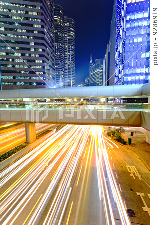traffic in city at night 9286919
