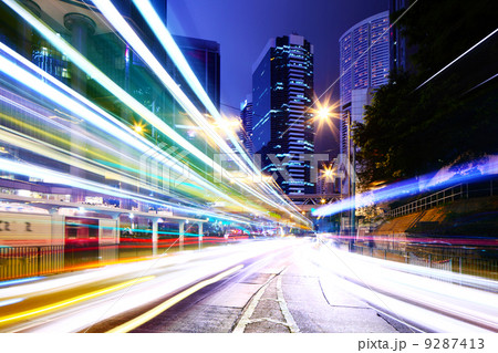 Traffic trail in a city 9287413