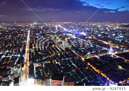 taipei city at night taipei city at night 9287935