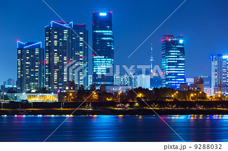 Building in Seoul city at night Building in Seoul city at night 9288032