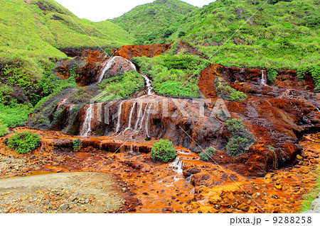 Golden waterfall, Taiwan 9288258