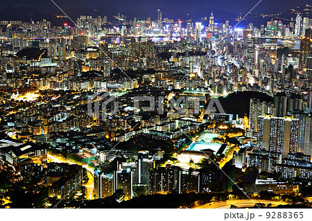 Hong Kong downtown at night 9288365