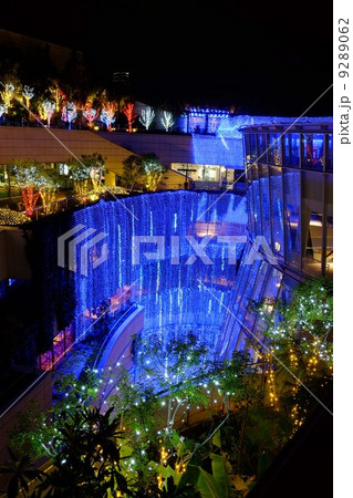 なんばパークス・光の滝 なんばパークス・光の滝 9289062