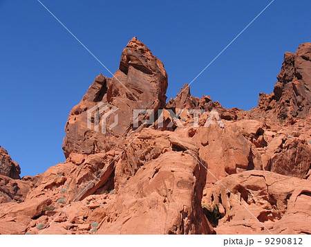 アメリカ合衆国　ネバタ州　バレーオブファイヤー州立公園　ラスベガス近郊 9290812