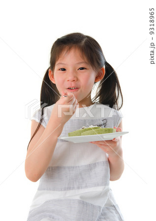 happy asian girl with a cake 9318965