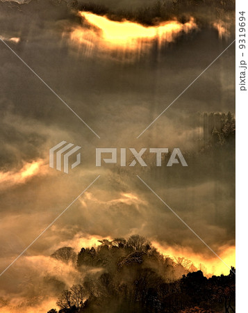 九十九谷の夜明け 9319694